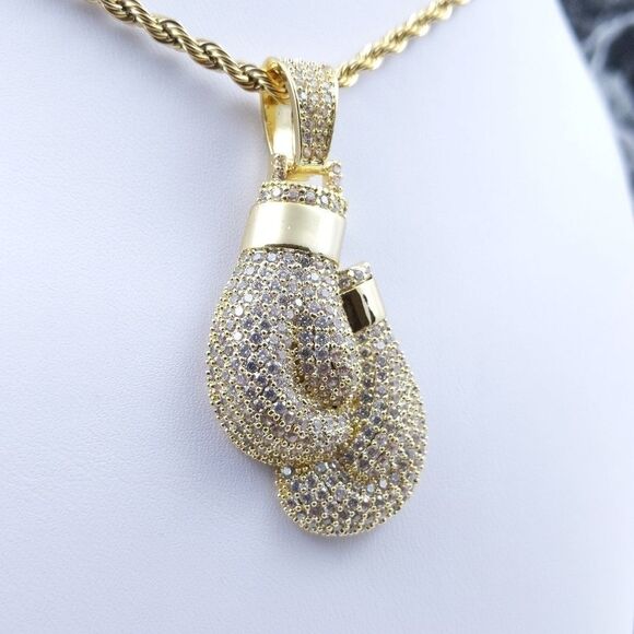 24"Rope Chain - 14K Gold Finish Boxing Gloves - Picture 8 of 13